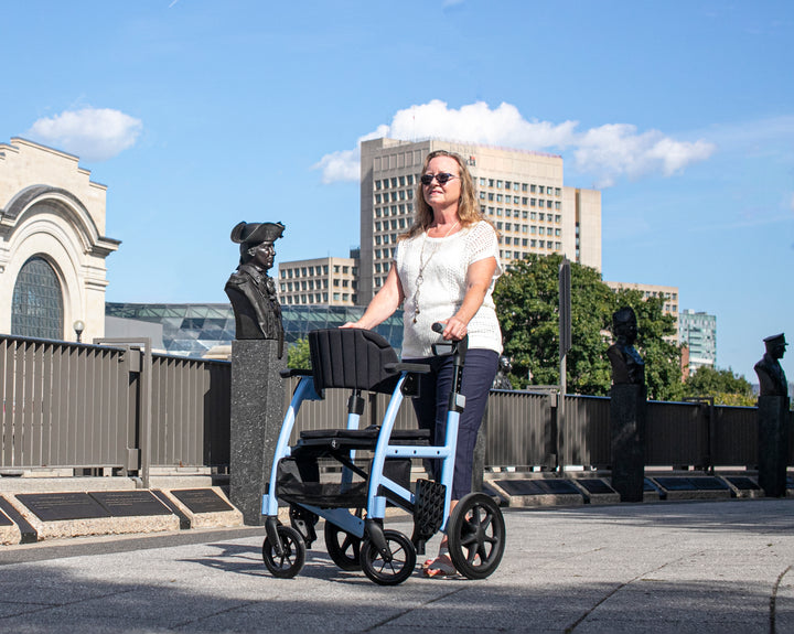 Triumph Prestige Rollator with adjustable handle height